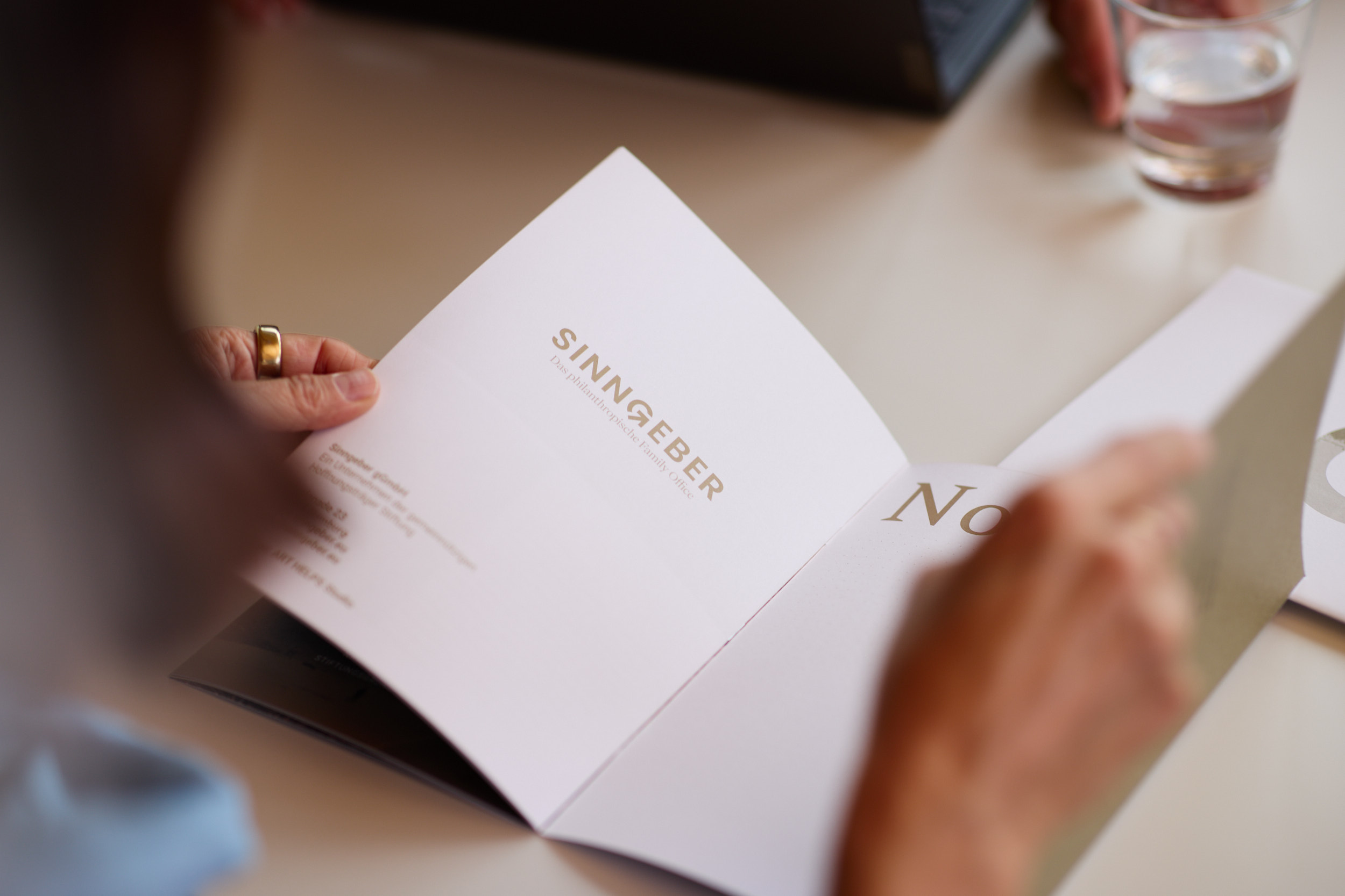 Beitragsbild Sinngeber begleitet Stiftungen bei strategischer Weiterentwicklung und struktureller Neuaufstellung